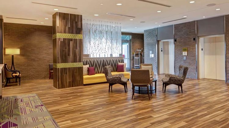 Home2 Suites by Hilton Charlotte Uptown Lobby