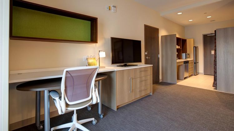 Home2 Suites by Hilton Charlotte Uptown Room
