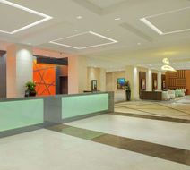 Doubletree by Hilton Doha Al Sadd Lobby