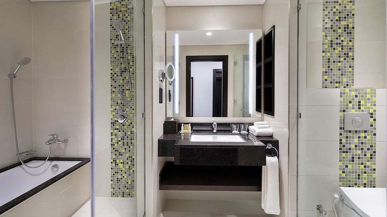<b>Doubletree by Hilton Doha Al Sadd Room</b>. Images powered by <a href="https://iceportal.shijigroup.com/" title="IcePortal" target="_blank">IcePortal</a>.