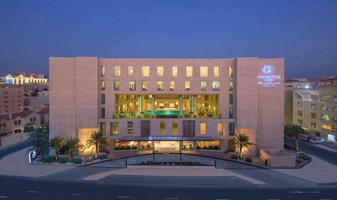 Doubletree by Hilton Doha Al Sadd Exterior