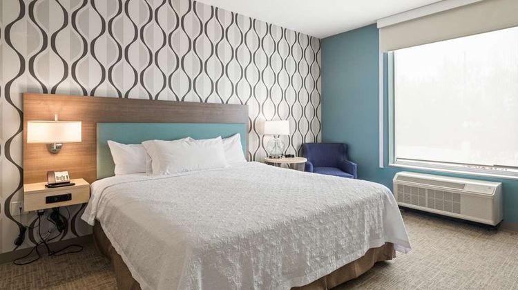Home2 Suites by Hilton Joplin Room