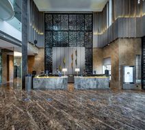 DoubleTree by Hilton Putrajaya Lakeside Lobby