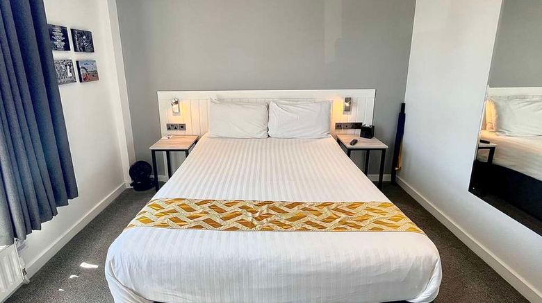 <b>Mode Hotel Lytham Room</b>. Images powered by <a href="https://iceportal.shijigroup.com/" title="IcePortal" target="_blank">IcePortal</a>.