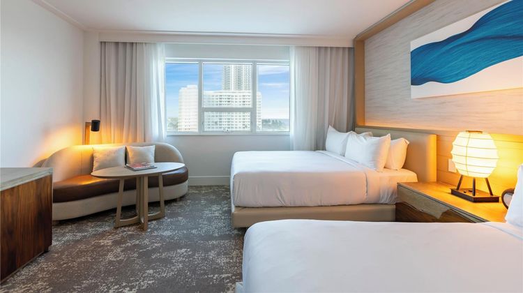 Eden Roc Miami Beach Resort Room