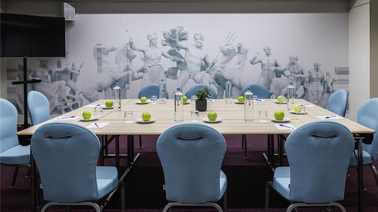 <b>Ibis Styles Athens Routes Meeting</b>. Images powered by <a href="https://iceportal.shijigroup.com/" title="IcePortal" target="_blank">IcePortal</a>.