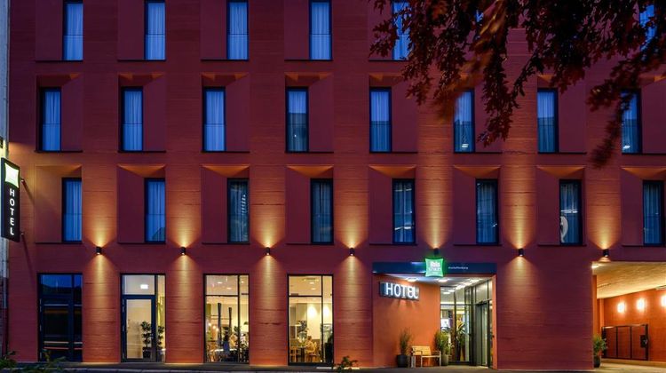 Ibis Styles Aschaffenburg Exterior