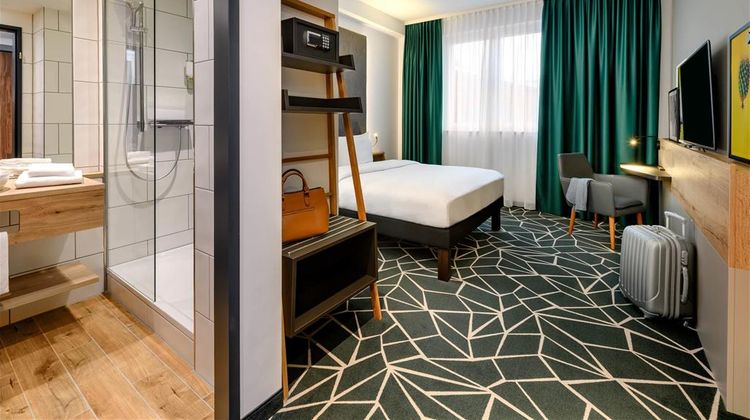 Ibis Styles Aschaffenburg Room