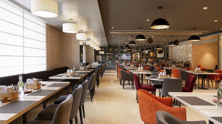 Grand Mercure Bengaluru at Gopalan Mall Restaurant