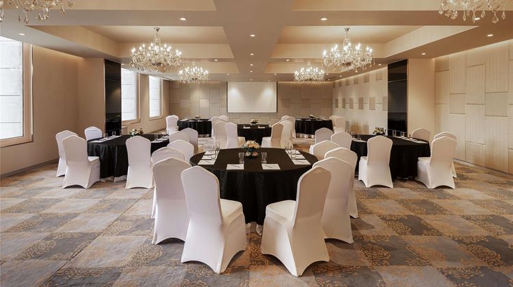 Grand Mercure Bengaluru at Gopalan Mall Meeting