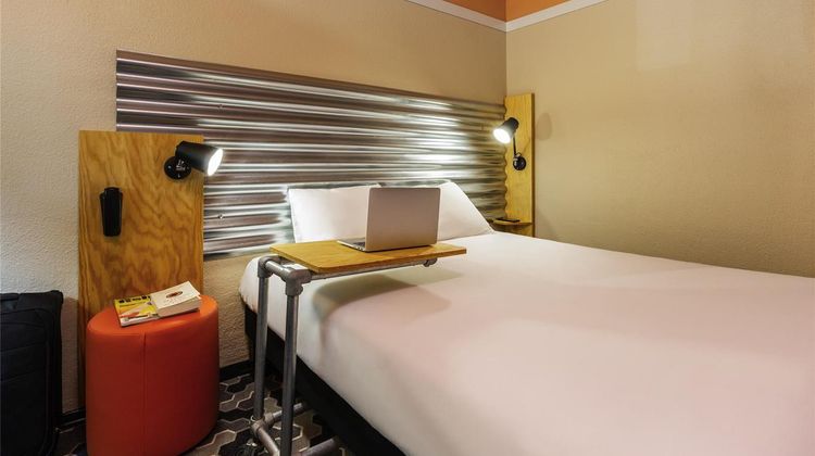 Ibis Styles Bobigny Centre Room