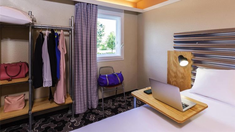 Ibis Styles Bobigny Centre Room