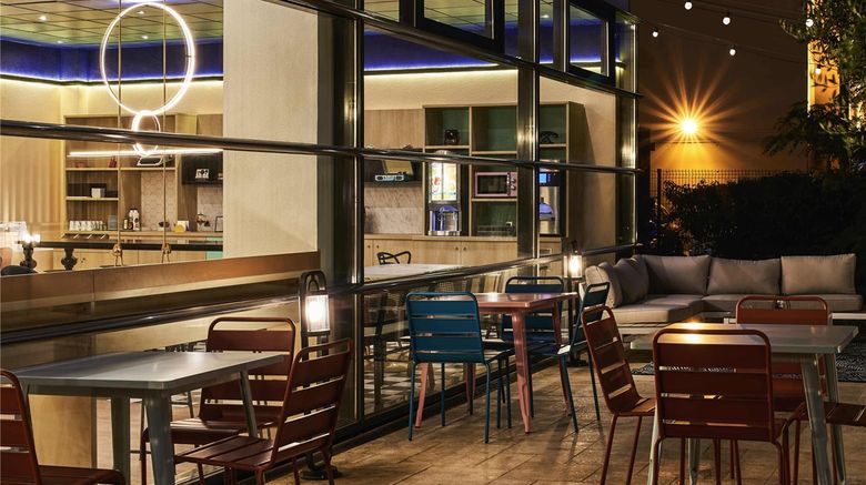 <b>Ibis Styles Gennevilliers Restaurant</b>. Images powered by <a href="https://iceportal.shijigroup.com/" title="IcePortal" target="_blank">IcePortal</a>.
