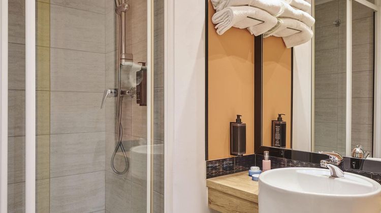 Ibis Styles Gennevilliers Room