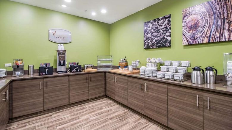 <b>MainStay Suites at Discovery Park of America Restaurant</b>. Images powered by <a href="https://iceportal.shijigroup.com/" title="IcePortal" target="_blank">IcePortal</a>.