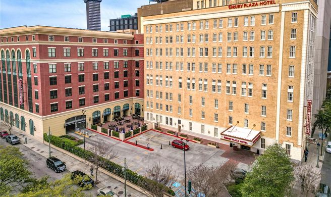 Drury Plaza Hotel New Orleans Exterior