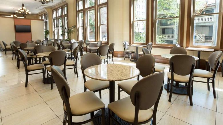 <b>Drury Inn & Suites San Antonio Riverwalk Restaurant</b>. Images powered by <a href="https://iceportal.shijigroup.com/" title="IcePortal" target="_blank">IcePortal</a>.