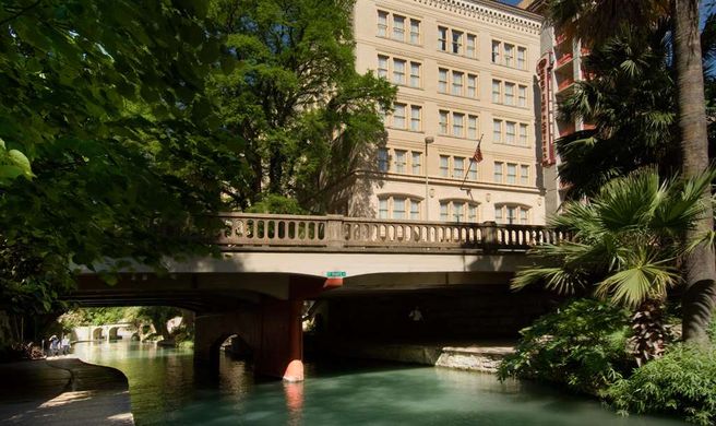 Drury Inn & Suites San Antonio Riverwalk Exterior