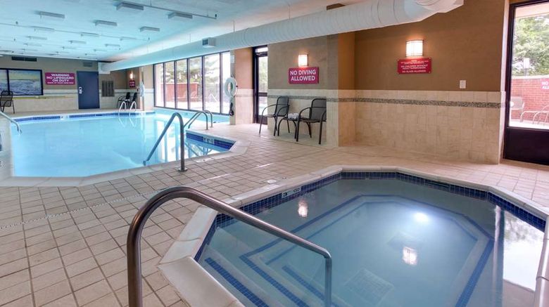 <b>Drury Inn & Suites Nashville Airport Pool</b>. Images powered by <a href="https://iceportal.shijigroup.com/" title="IcePortal" target="_blank">IcePortal</a>.
