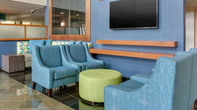 <b>Drury Inn & Suites Nashville Airport Lobby</b>. Images powered by <a href="https://iceportal.shijigroup.com/" title="IcePortal" target="_blank">IcePortal</a>.