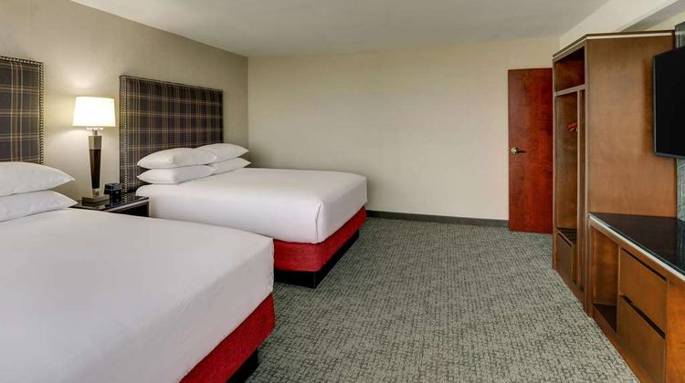 Drury Inn & Suites St Joseph Room