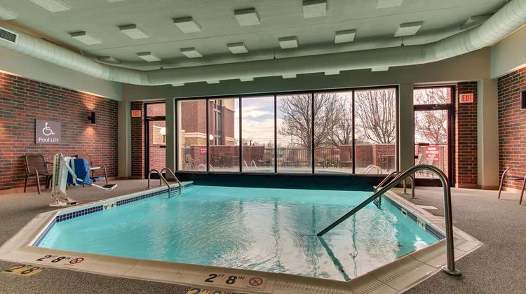 Drury Inn & Suites Poplar Bluff Pool