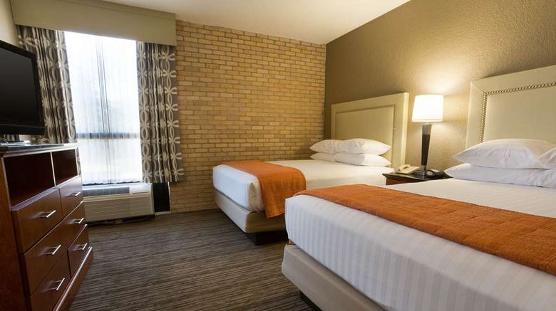 <b>Drury Inn & Suites Austin North Room</b>. Images powered by <a href="https://iceportal.shijigroup.com/" title="IcePortal" target="_blank">IcePortal</a>.