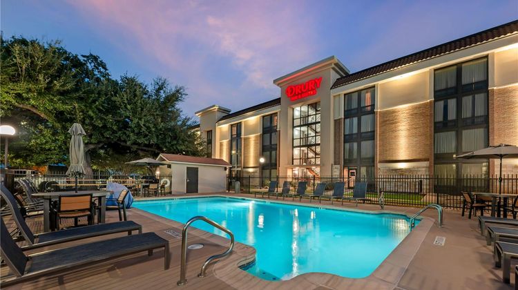 Drury Inn & Suites Austin North Pool