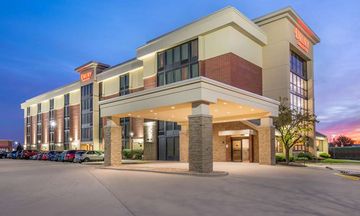 Drury Inn & Suites Champaign