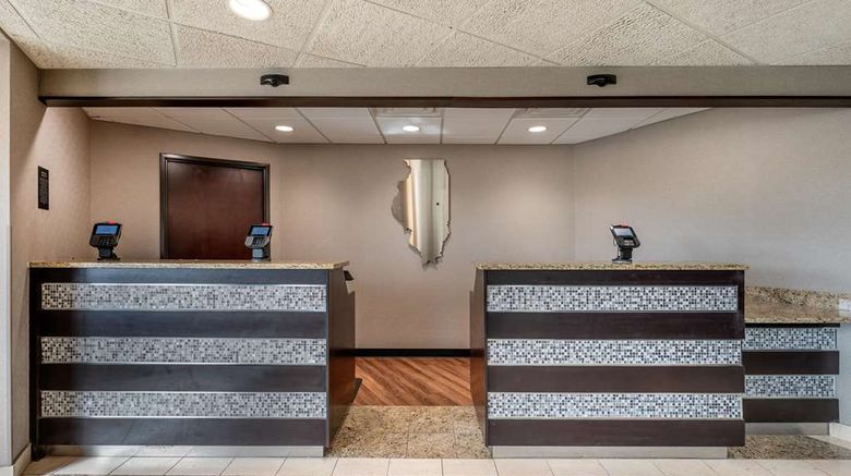 <b>Drury Inn & Suites Champaign Lobby</b>. Images powered by <a href="https://iceportal.shijigroup.com/" title="IcePortal" target="_blank">IcePortal</a>.