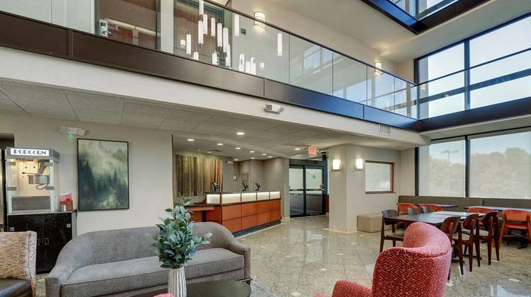 Drury Inn & Suites Charlotte Univ Place Lobby