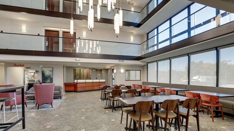Drury Inn & Suites Charlotte Univ Place Restaurant