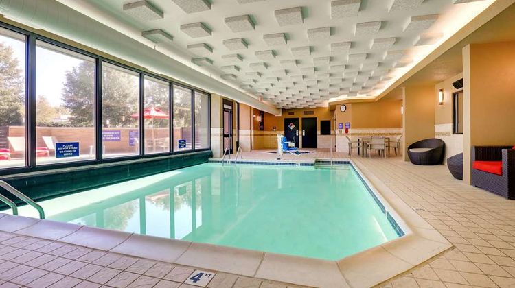 Drury Inn & Suites Charlotte Univ Place Pool