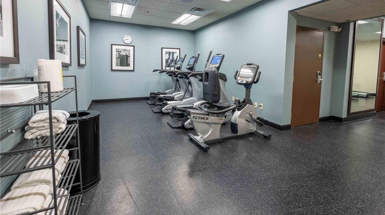 Drury Inn & Suites St Louis Union Stn Health