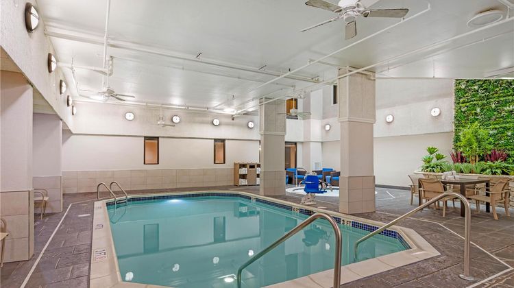Drury Plaza Hotel St Louis Union Station Pool