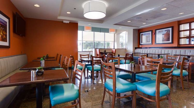 Drury Inn & Suites Columbia Stadium Blvd Restaurant