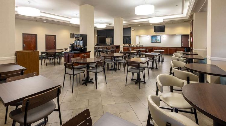 Pear Tree Inn St Louis Nr Union Station Restaurant