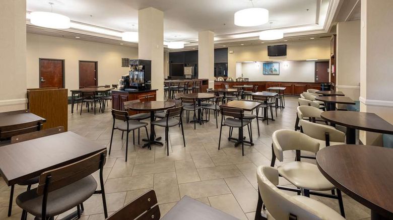 <b>Pear Tree Inn St Louis Nr Union Station Restaurant</b>. Images powered by <a href="https://iceportal.shijigroup.com/" title="IcePortal" target="_blank">IcePortal</a>.