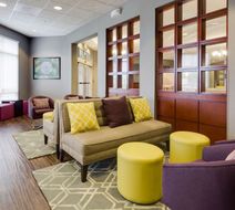Drury Inn & Suites Middletown Franklin Lobby