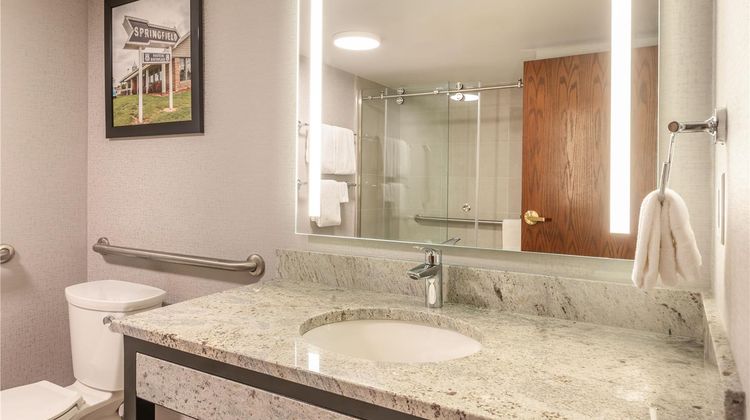 Drury Inn & Suites Springfield, MO Room