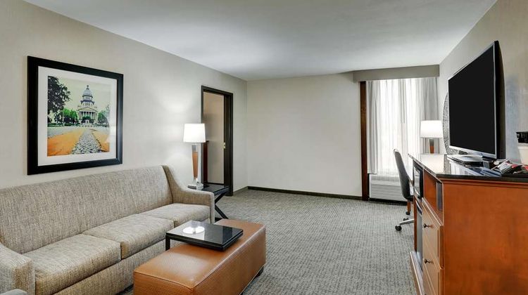 Drury Inn & Suites Springfield, IL Room