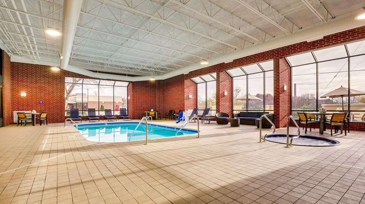 Drury Inn & Suites Springfield, IL Pool