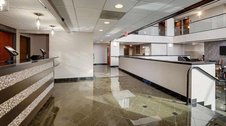 Drury Inn & Suites Springfield, IL Lobby