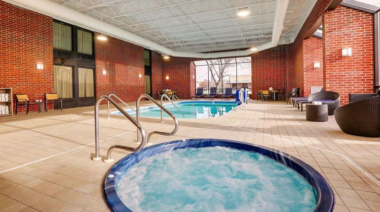 Drury Inn & Suites Springfield, IL Pool