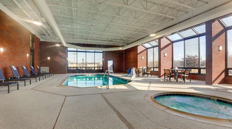 Drury Inn Paducah Pool