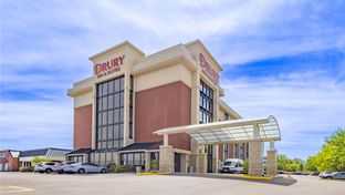 Drury Inn & Suites St Louis Airport