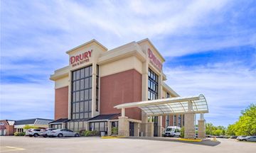 Drury Inn & Suites St Louis Airport
