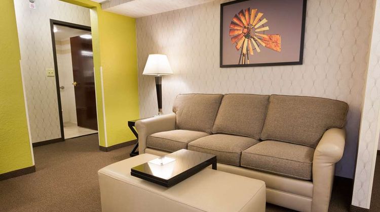 Drury Inn & Suites Houston Galleria Spa