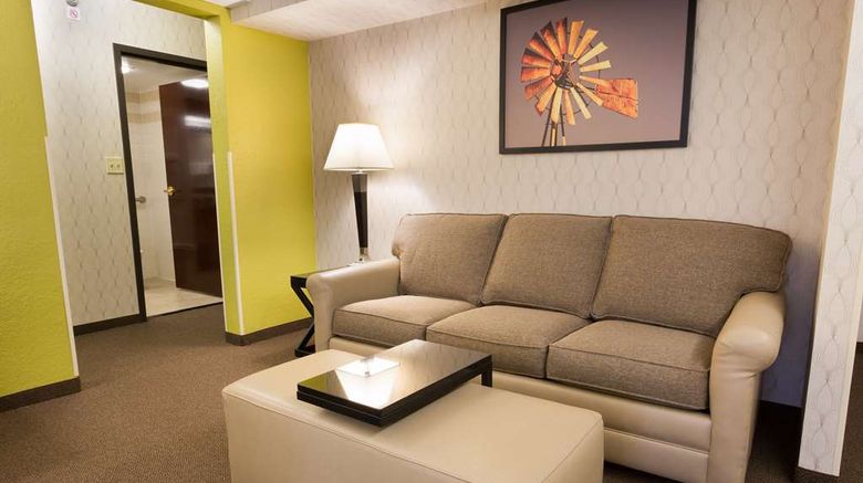<b>Drury Inn & Suites Houston Galleria Spa</b>. Images powered by <a href="https://iceportal.shijigroup.com/" title="IcePortal" target="_blank">IcePortal</a>.