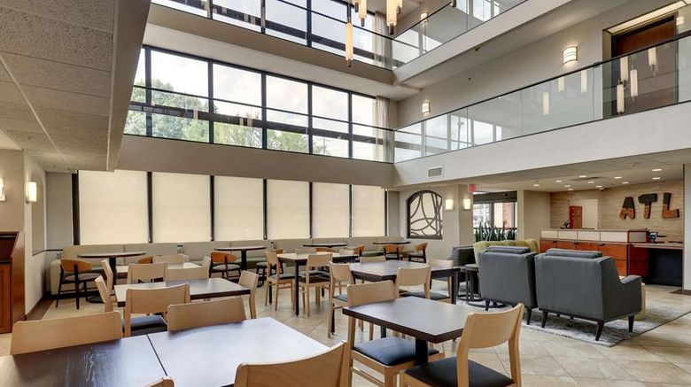<b>Drury Inn & Suites Atlanta Marietta Restaurant</b>. Images powered by <a href="https://iceportal.shijigroup.com/" title="IcePortal" target="_blank">IcePortal</a>.